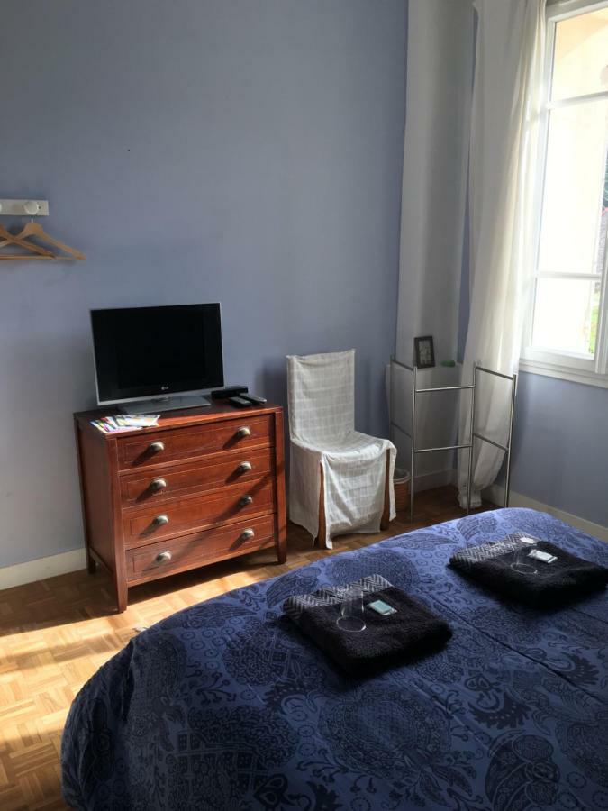 Chambres D Hotes Chez Francoise Et Michel Piscine 4 Chambres 8 Lits Chaumes-en-Brie 외부 사진